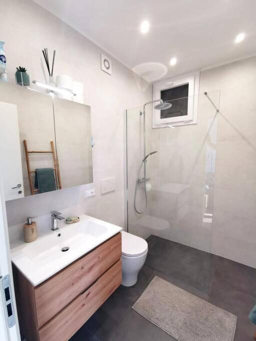 Beautiful Apartment In سانريمو المظهر الخارجي الصورة